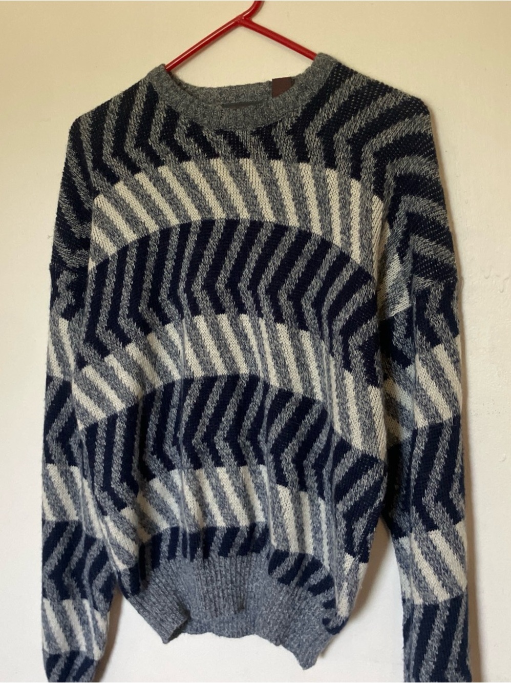 Vintage 1980s zig zag sweater men’s size XL